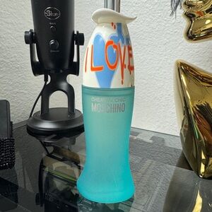 Moschino Love Love Eau de toilette 3.4 fl oz